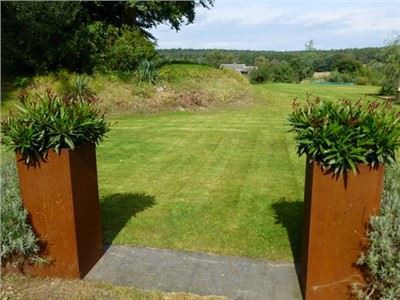 Planter tat-Torri Wiesa '- Azzar corten