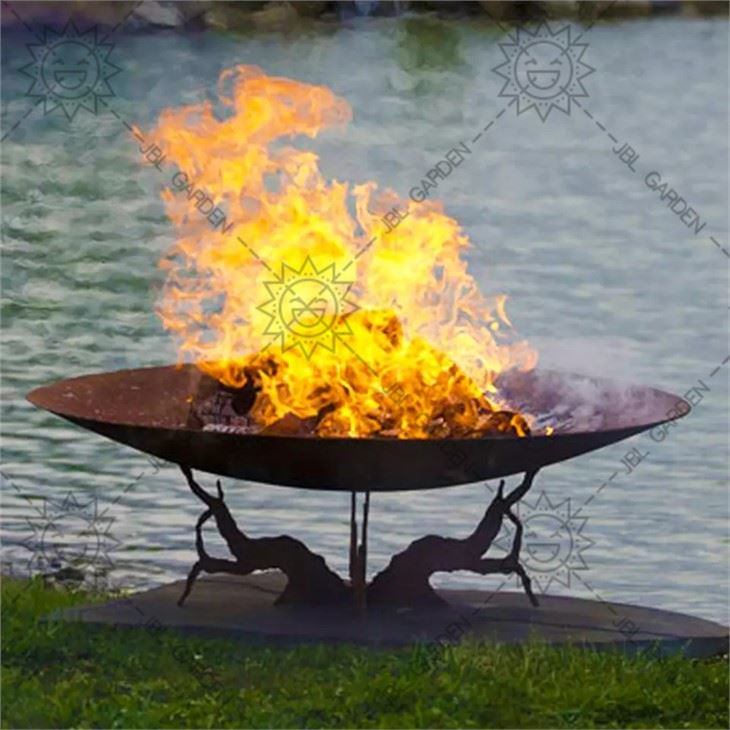 Fossa tan-nar tal-metall biċ-ċmieni