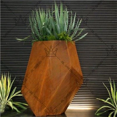 Serje Metalliċi Weathered Steel Planter Box