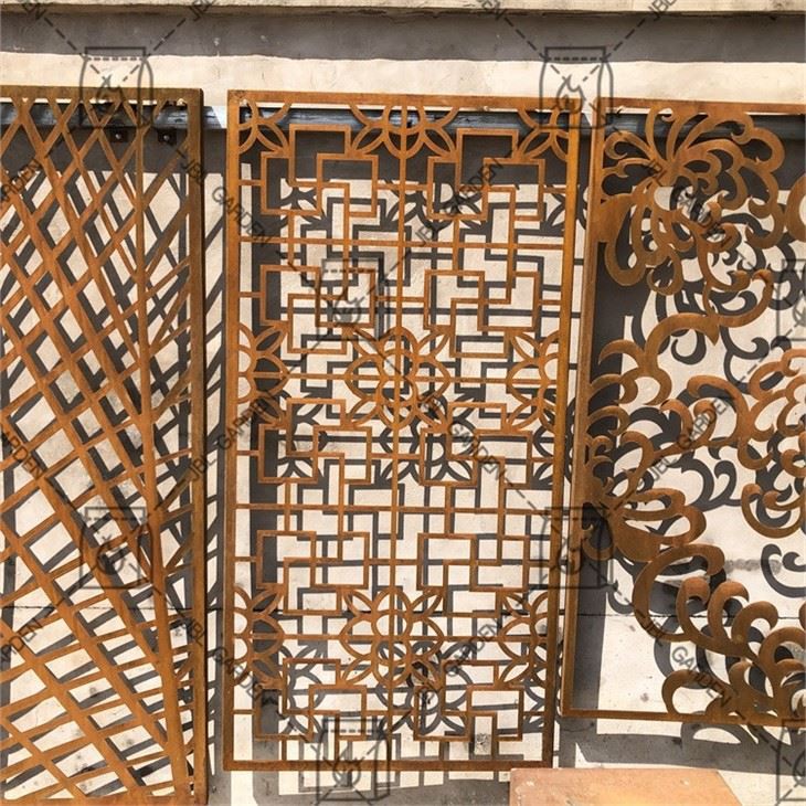 Veradek Corten Steel Privacy Screens