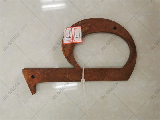 rust letters05 rust letters05