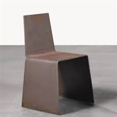 Imwejjed U Siġġijiet tal-Ġnien tal-Azzar