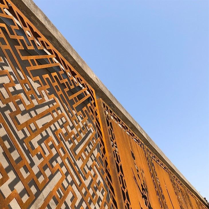 Wall Fence Panels price